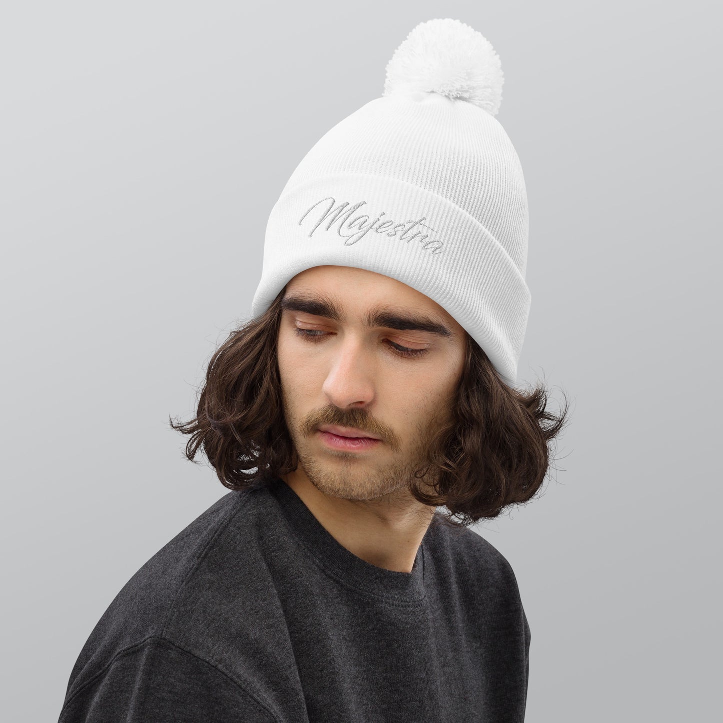 Gorro con pompón